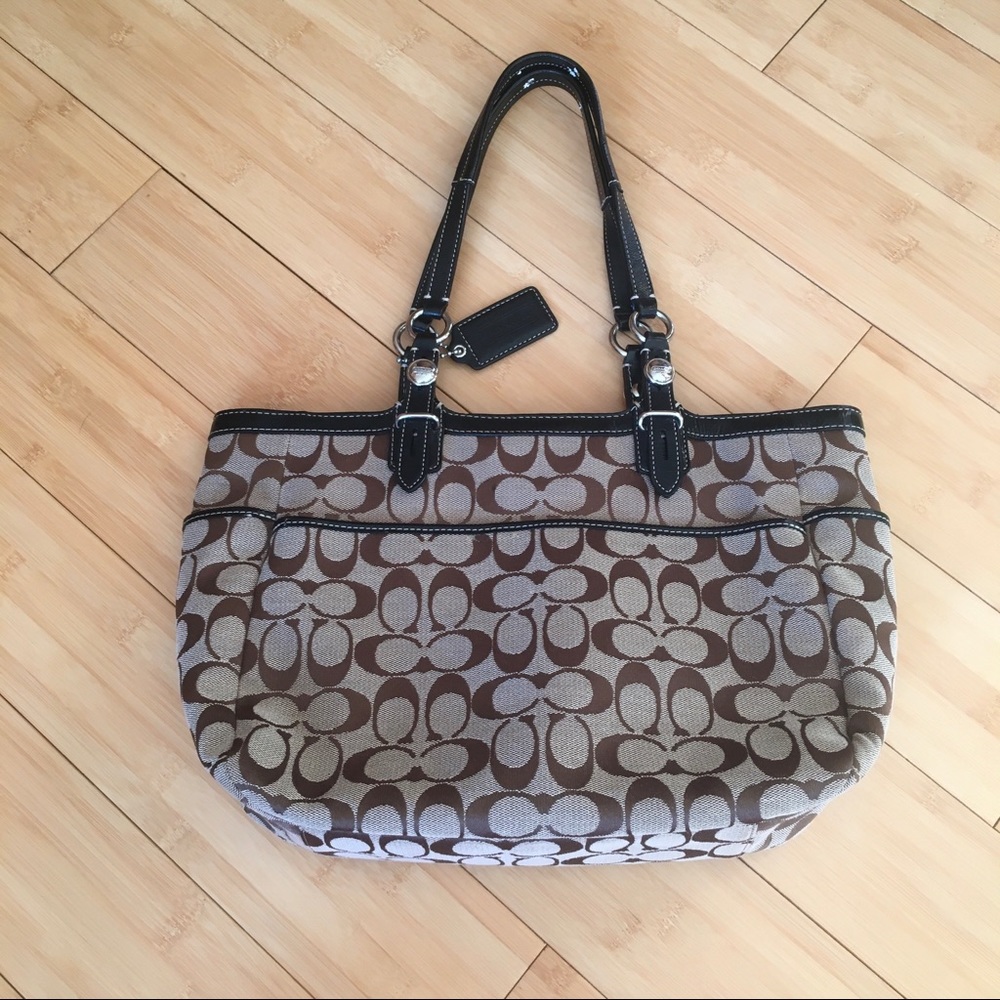 Coach Handbag - Picture 2 of 5